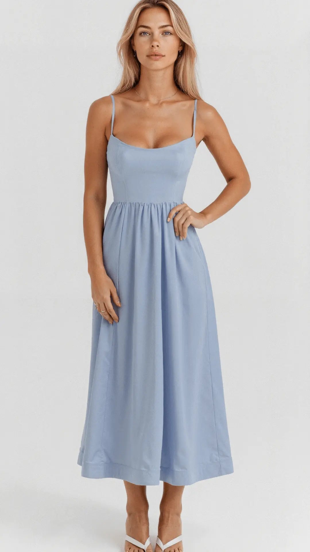 Sleeveless Flowing Maxi Dress with Elegant Fit for Women
